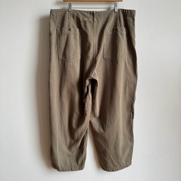 OZMA California Jardin Utility Pants in Algea - Picture 4 of 8